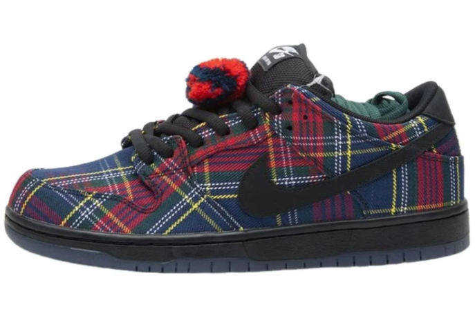 Nike SB x Nardwuar Dunk Low 'Tartan' Skate Shoes